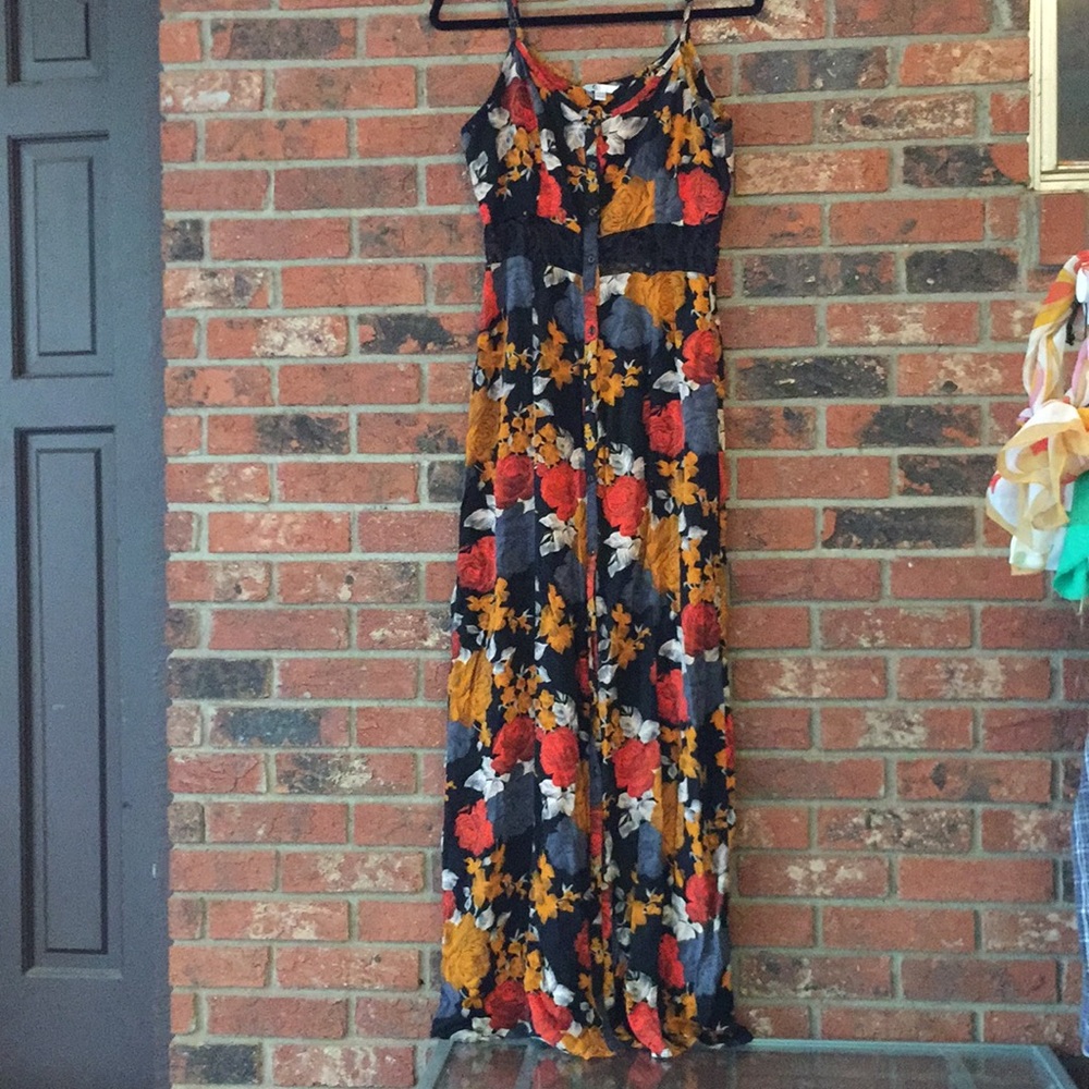 Volcom Floral Lace Detailed Maxi-Dress